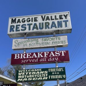 Photo of the sign for Maggie Valley Restaurant